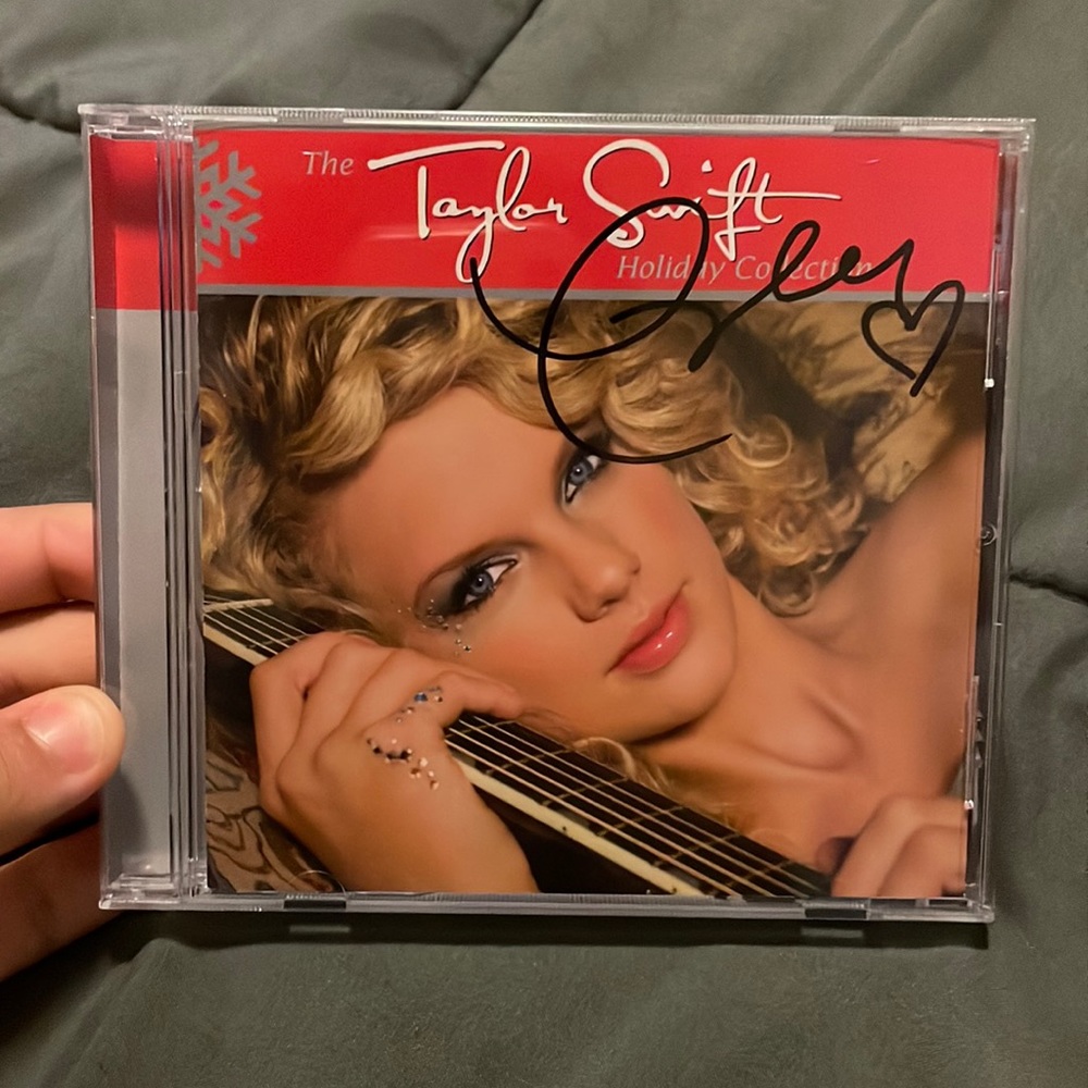 taylor swift holiday collection autographed signed cd